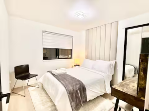 zh_bedroom_double_bed3